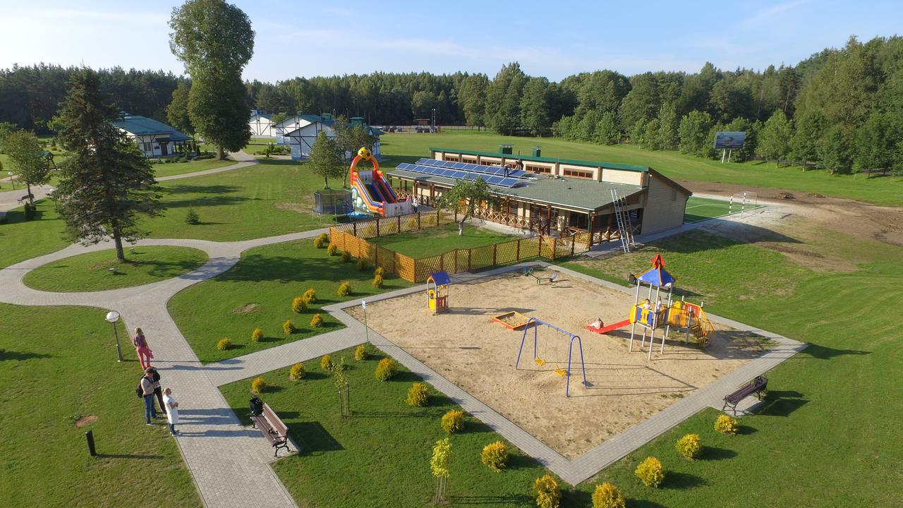 ホテルSanatoriy Priozernyi ナラチ エクステリア 写真