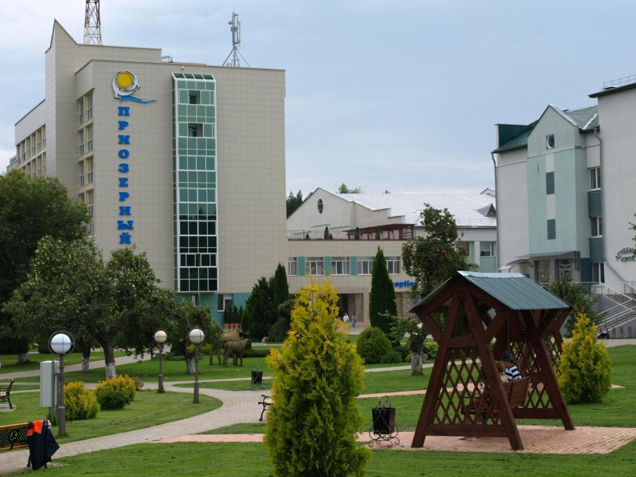 ホテルSanatoriy Priozernyi ナラチ エクステリア 写真